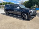 Used 2015 Chevrolet Suburban LTZ image 3