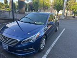 Used 2017 Hyundai Sonata SE image 2