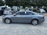 Used 2018 Volkswagen Passat 2.0T SE image 4