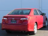 Used 2014 Toyota Camry SE image 6