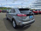 Certified 2023 Ford Edge SEL image 3