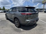 Used 2022 Nissan Pathfinder S image 5