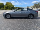Used 2024 Nissan Altima 2.5 SV image 4