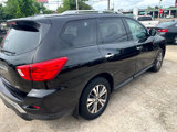 Used 2017 Nissan Pathfinder S image 4