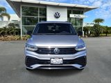 Used 2022 Volkswagen Tiguan SE R-Line image 2