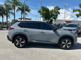 Used 2023 Nissan Rogue Platinum image 2
