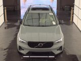 Certified 2025 Volvo XC40 B5 Plus image 3