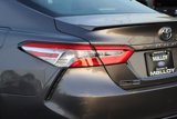 Used 2020 Toyota Camry SE image 6