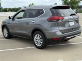 Used 2018 Nissan Rogue SV w/ Premium Package image 6