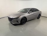 Used 2021 Hyundai Elantra SEL image 3