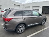 Used 2017 Mitsubishi Outlander SE image 5