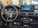New 2025 Lincoln Corsair AWD image 5