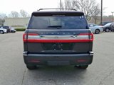 Used 2018 Lincoln Navigator Select w/ Technology Package image 5