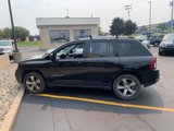 Used 2017 Jeep Compass High Altitude image 2