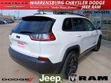 Used 2023 Jeep Cherokee Altitude Lux image 3