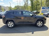 Used 2018 Jeep Compass Latitude w/ Cold Weather Group image 5