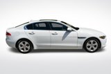Used 2018 Jaguar XE image 6