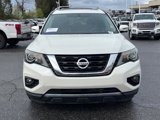 Used 2017 Nissan Pathfinder Platinum w/ Family Entertainment Package image 5