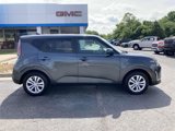 Used 2023 Kia Soul LX image 2