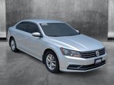 Used 2017 Volkswagen Passat 1.8T S image 3