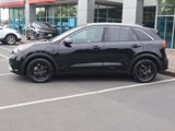 Used 2018 Kia Niro EX image 3