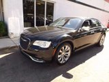 Used 2020 Chrysler 300 Limited image 2