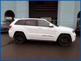 Certified 2022 Jeep Grand Cherokee Laredo X image 2