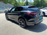 Used 2022 Alfa Romeo Stelvio Veloce image 2