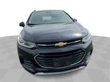 Used 2022 Chevrolet Trax LT w/ Driver Confidence Package image 3