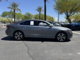 Used 2022 Volkswagen Passat 2.0T SE image 5