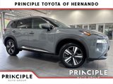 Used 2023 Nissan Rogue SL w/ SL Premium Package image 4