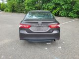 Used 2019 Toyota Camry LE image 5