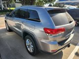 Used 2017 Jeep Grand Cherokee Laredo w/ Quick Order Package 2BE image 4