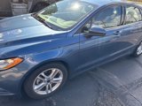 Used 2018 Ford Fusion SE w/ Fusion SE Technology Package image 2