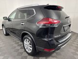 Used 2018 Nissan Rogue SV image 5