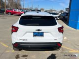 New 2025 Chevrolet Trax RS w/ Sunroof Package image 6