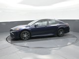 Used 2022 Toyota Camry SE image 4