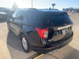 Used 2022 Ford Explorer XLT w/ Equipment Group 202A image 5