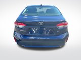 Used 2022 Toyota Corolla LE image 4