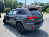 Used 2019 Jeep Grand Cherokee Altitude image 3