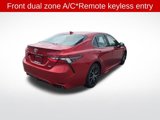 Used 2022 Toyota Camry SE image 5