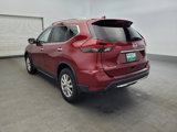 Used 2018 Nissan Rogue SV image 5