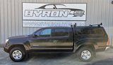 Used 2005 Toyota Tacoma PreRunner image 2