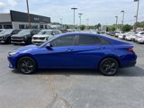Used 2021 Hyundai Elantra SEL w/ Convenience Package image 5