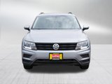 Used 2021 Volkswagen Tiguan SE image 2