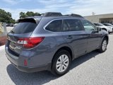 Used 2017 Subaru Outback 2.5i Premium image 3