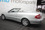 Used 2004 Mercedes-Benz CLK 320 Cabriolet image 2