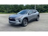 Certified 2025 Chevrolet Trax LT w/ Driver Confidence Package image 4