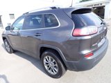 Used 2019 Jeep Cherokee Latitude Plus w/ Comfort/Convenience Group image 3