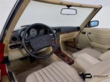 Used 1988 Mercedes-Benz 560 SL image 2